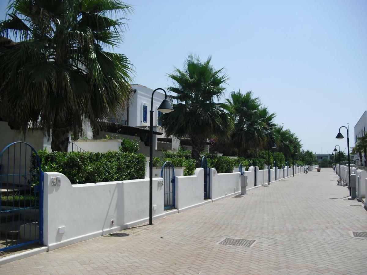 Villa In Villaggio Porto Cesareo Exterior photo